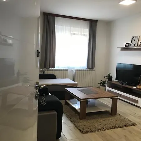 Διαμέρισμα Mm